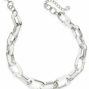 🌞NWT Silver and white link chunky necklace